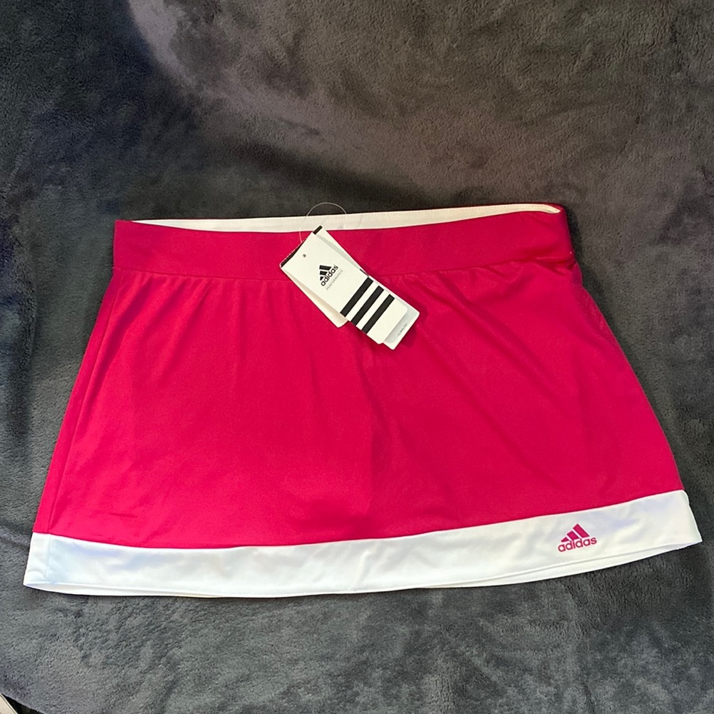 NWT- Adidas W Galaxy Skort Women’s Size M